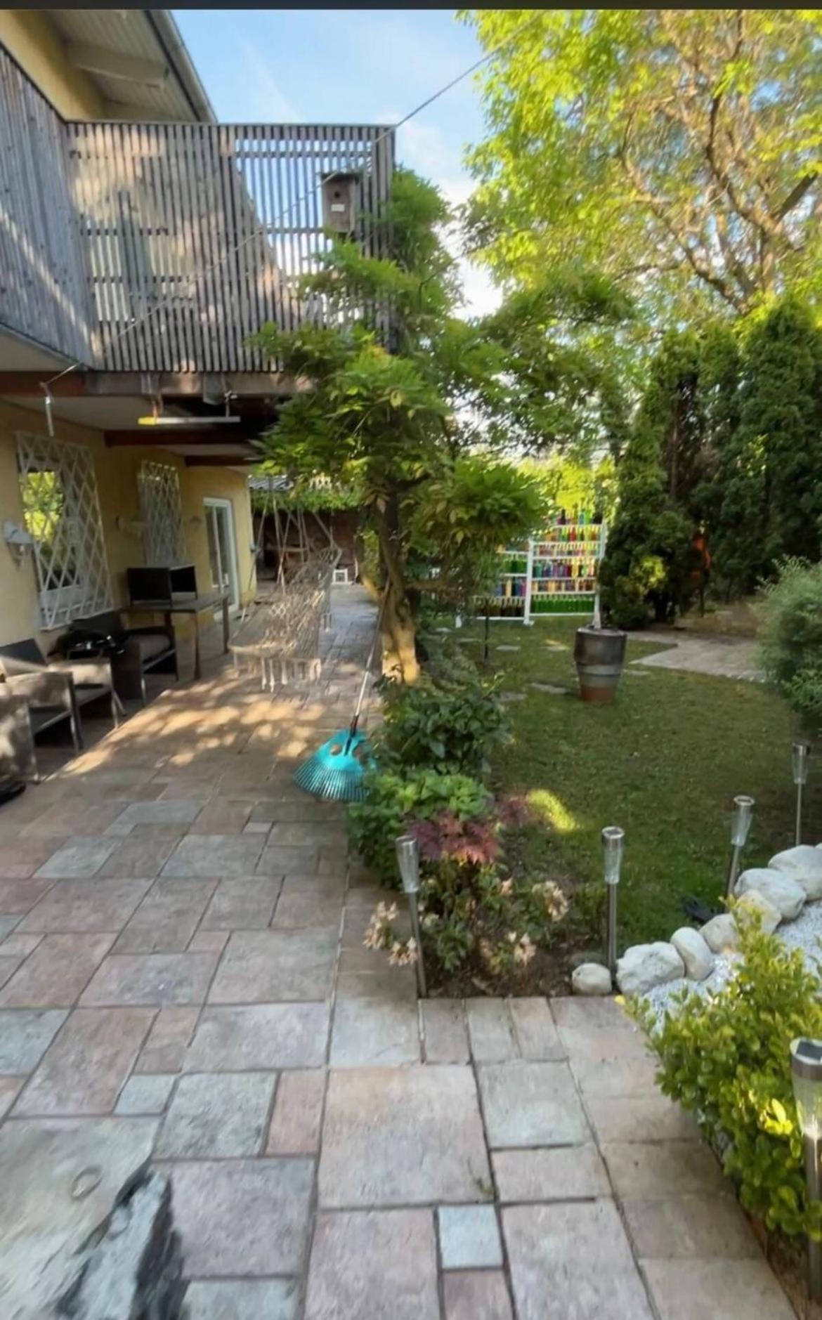 Apartment Schoene Gartenwohnung